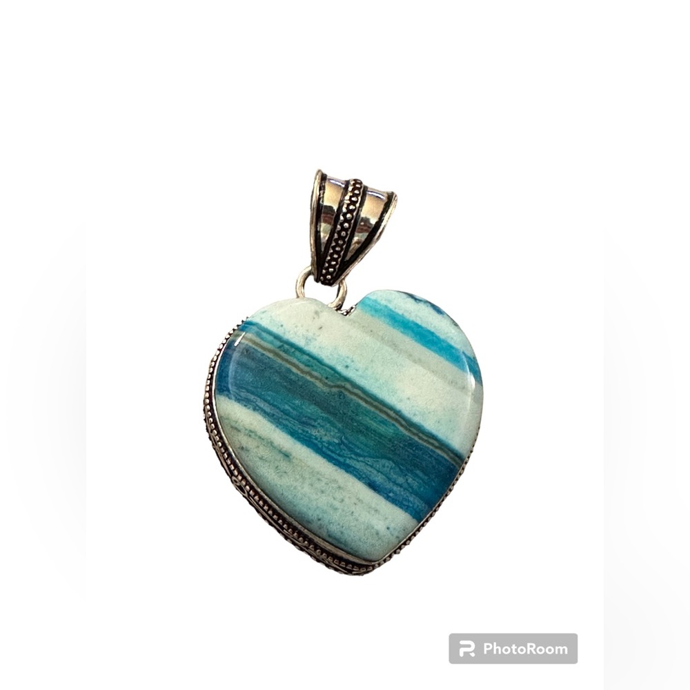 Dendrite Opal Striped Heart Pendant in a Vintage Setting